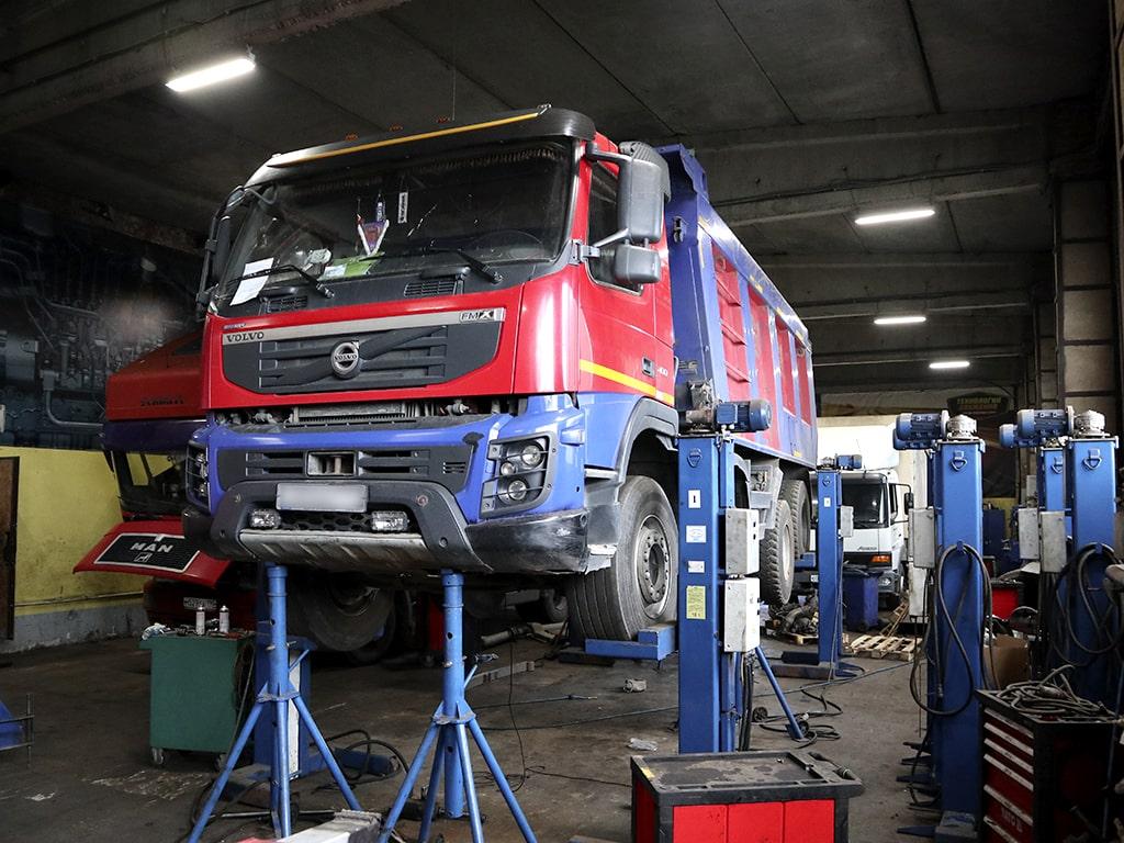 Ремонт самосвала Volvo Ремонт самосвала Volvo